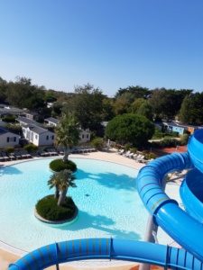 Vue aerienne espace aquatique camping