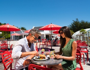 camping-plage-bar-resto-g1